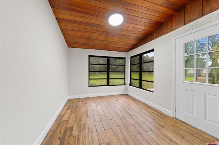 Image No.12-4 Bed Property for sale