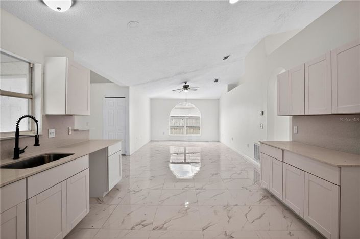 Image No.18-Maison de 4 chambres à vendre à Saint John