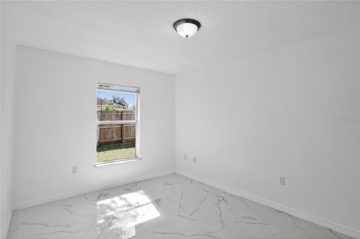 Image No.9-Propriété de 4 chambres à vendre à Kissimmee