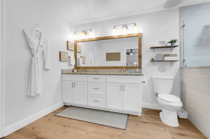 Image No.27-5 Bed Property for sale