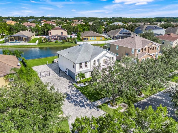 Image No.6-5 Bed Property for sale