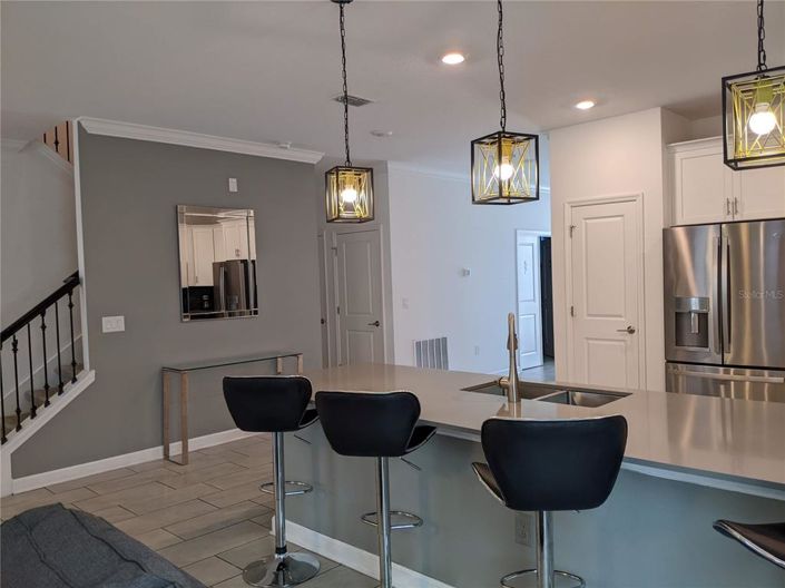 Image No.10-9 Bed Property for sale