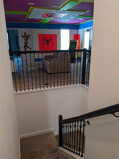 Image No.27-9 Bed Property for sale