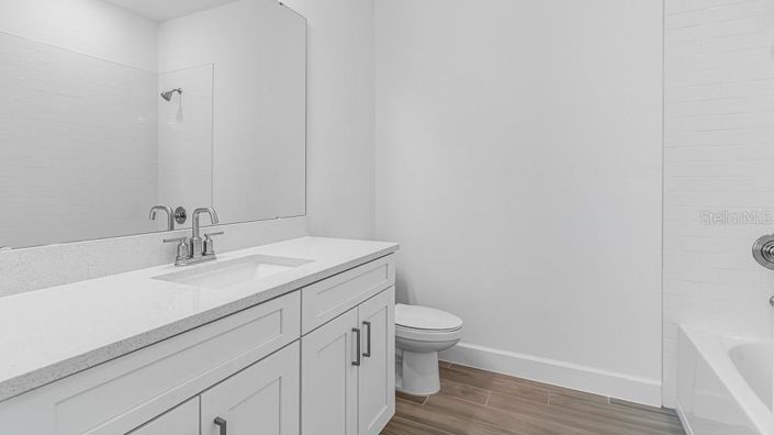 Image No.19-2 Bed Property for sale