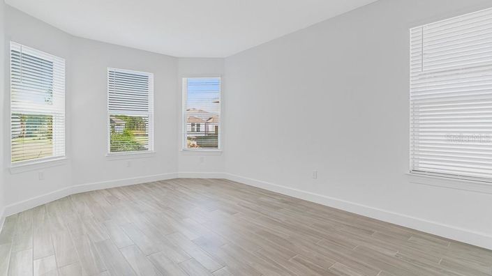 Image No.24-2 Bed Property for sale