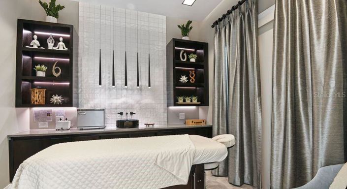 Image No.35-2 Bed Property for sale