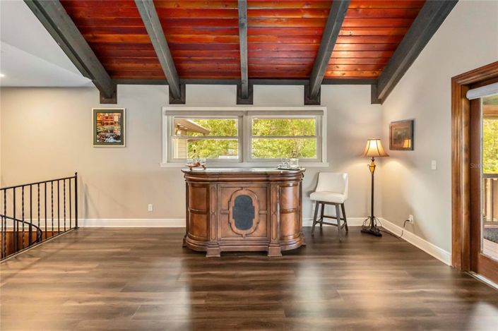 Image No.21-5 Bed Property for sale