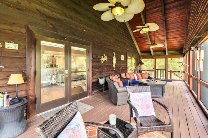 Image No.24-5 Bed Property for sale