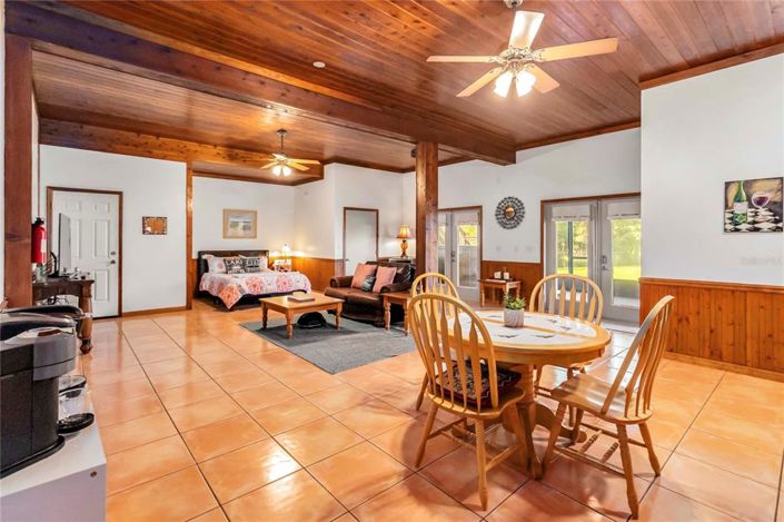 Image No.41-5 Bed Property for sale