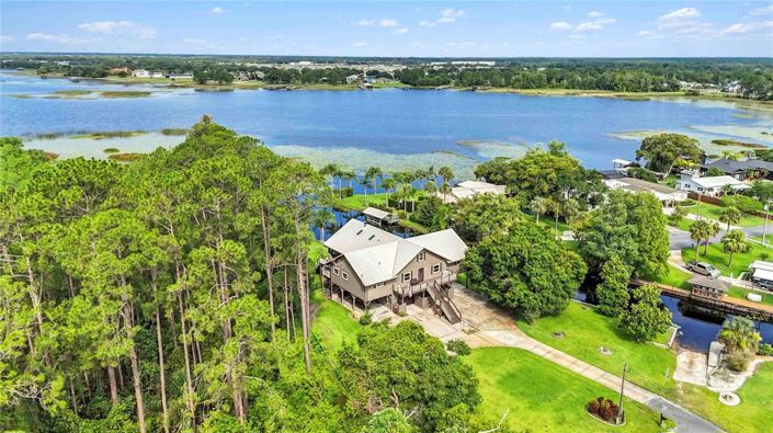 Image No.60-5 Bed Property for sale