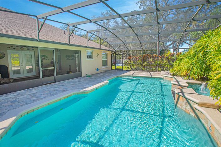 Image No.21-4 Bed Property for sale