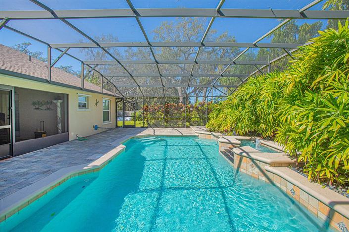 Image No.22-4 Bed House for sale