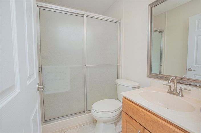 Image No.32-4 Bed Property for sale