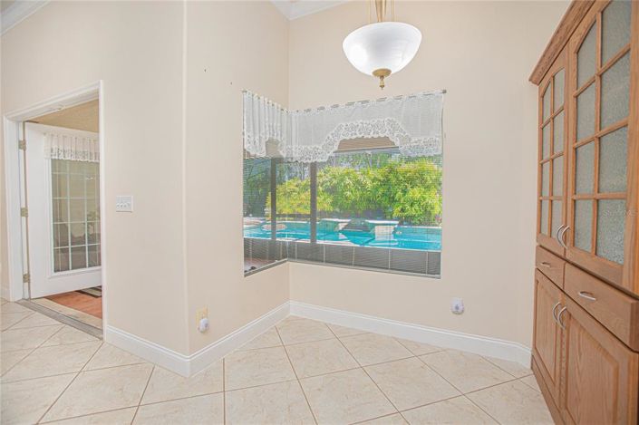 Image No.37-4 Bed Property for sale