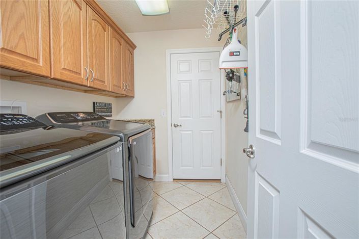 Image No.38-4 Bed Property for sale