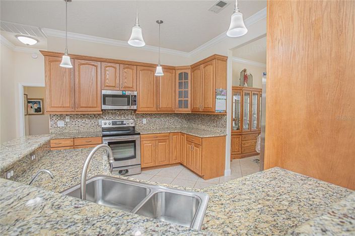 Image No.44-4 Bed Property for sale