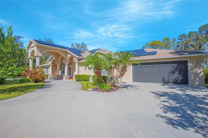 Image No.6-4 Bed House for sale