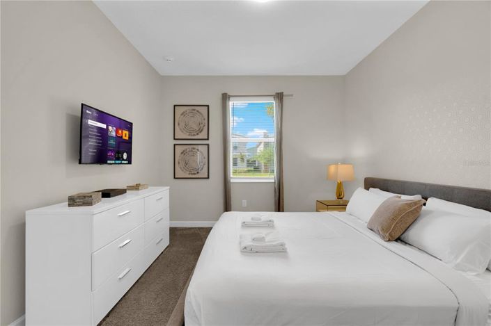 Image No.12-9 Bed House for sale