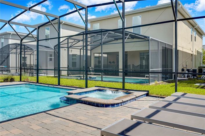 Image No.26-9 Bed House for sale