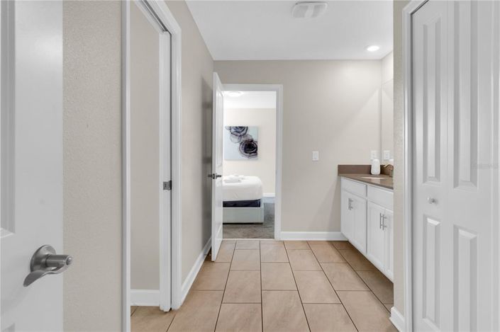 Image No.40-9 Bed House for sale