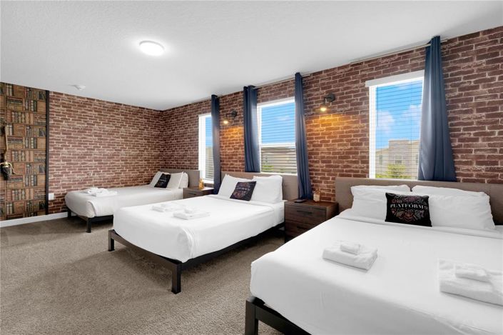 Image No.45-9 Bed House for sale