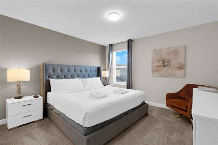 Image No.56-9 Bed House for sale