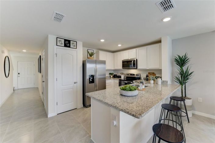 Image No.5-3 Bed Townhouse for sale