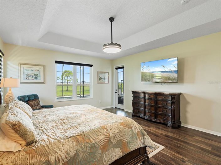 Image No.29-5 Bed Property for sale