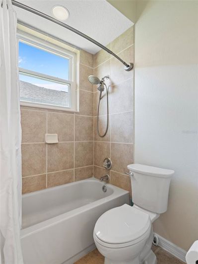 Image No.43-5 Bed Property for sale