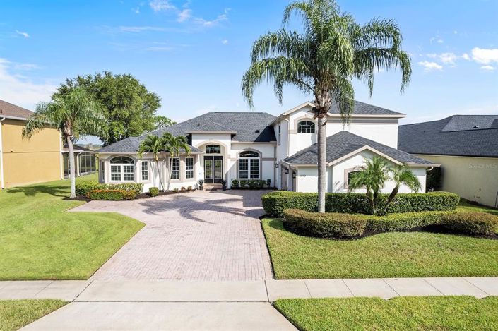 Image No.5-5 Bed Property for sale