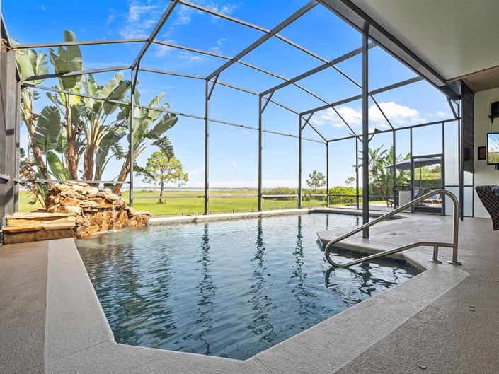 Image No.52-5 Bed Property for sale