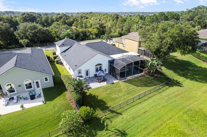 Image No.60-5 Bed Property for sale