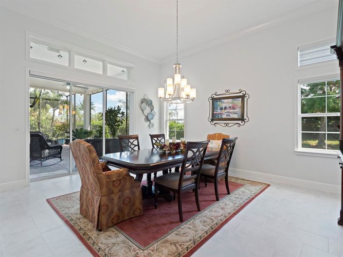 Image No.13-3 Bed Property for sale