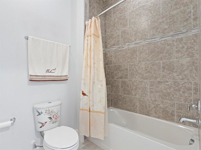 Image No.35-3 Bed Property for sale