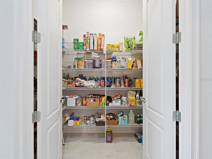 Image No.37-3 Bed Property for sale