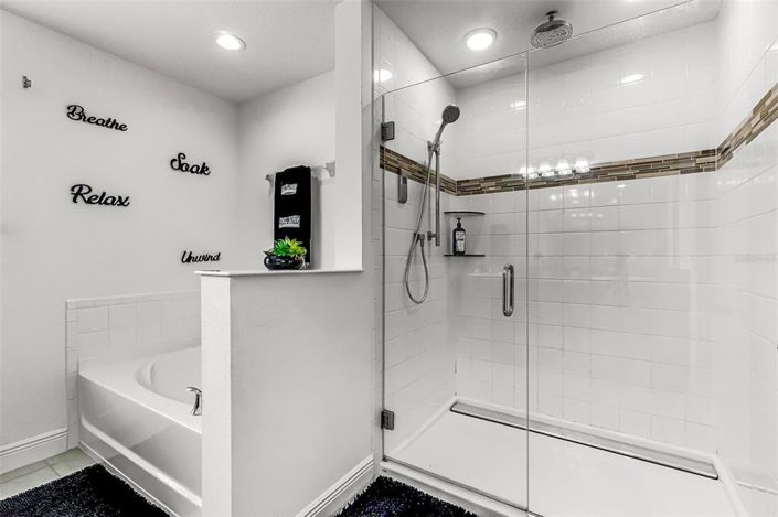 Image No.18-4 Bed Property for sale