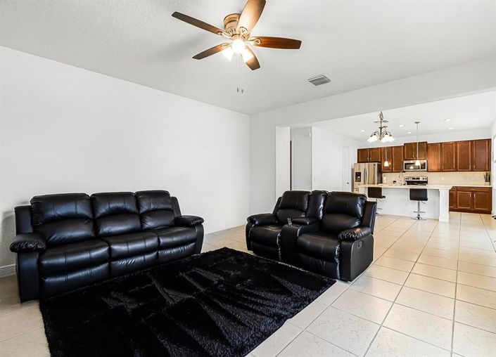 Image No.9-4 Bed Property for sale