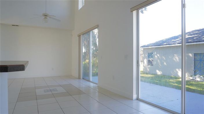 Image No.13-Propriété de 4 chambres à vendre à Kissimmee