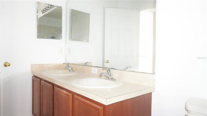 Image No.35-Propriété de 4 chambres à vendre à Kissimmee