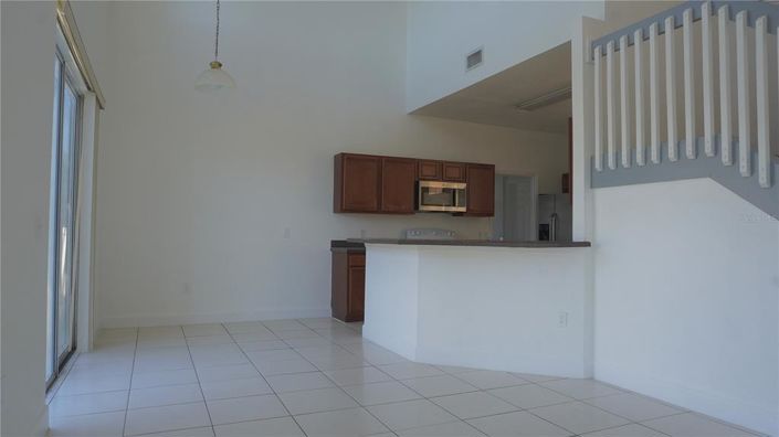 Image No.5-Propriété de 4 chambres à vendre à Kissimmee