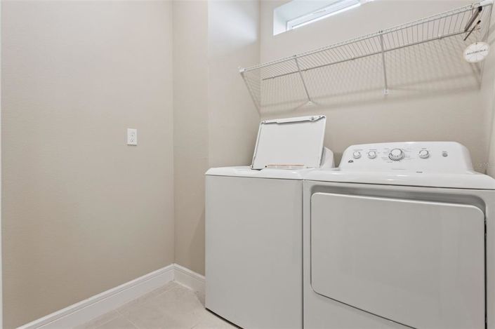 Image No.25-2 Bed Property for sale