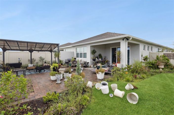 Image No.3-2 Bed Property for sale