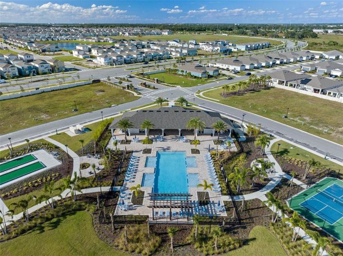 Image No.56-2 Bed Property for sale