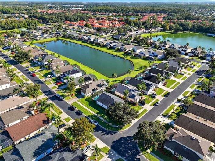 Image No.3-Propriété de 4 chambres à vendre à Kissimmee