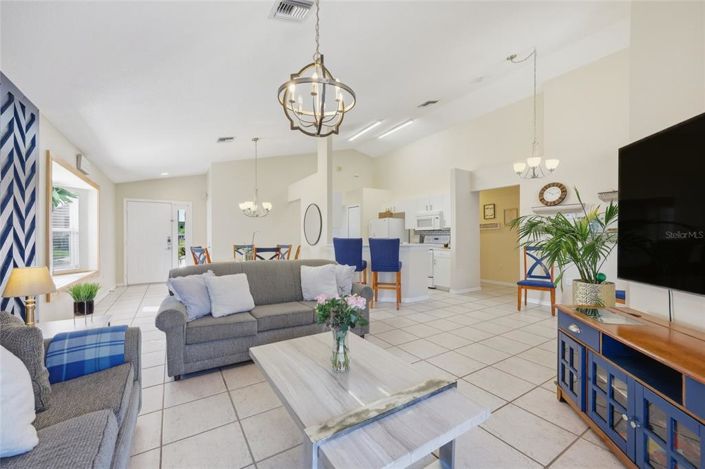 Image No.7-Propriété de 4 chambres à vendre à Kissimmee