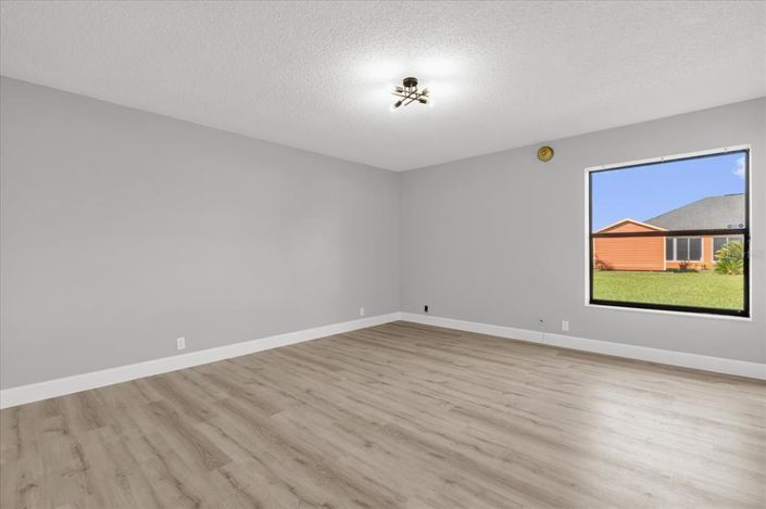 Image No.10-Propriété de 3 chambres à vendre à Kissimmee