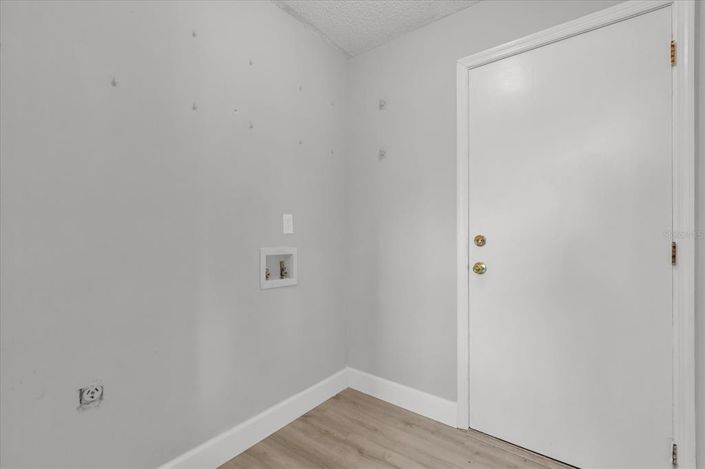 Image No.18-3 Bed House for sale