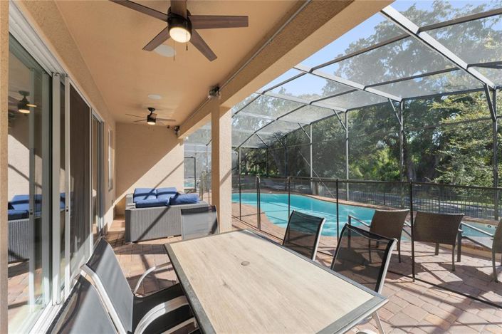 Image No.54-8 Bed House for sale