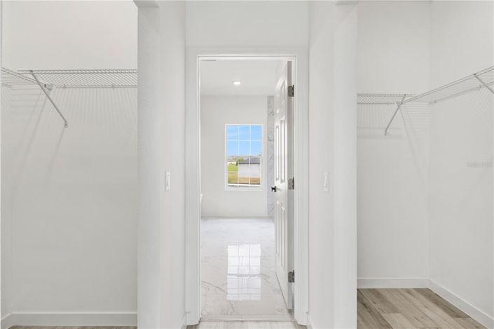 Image No.23-4 Bed Property for sale