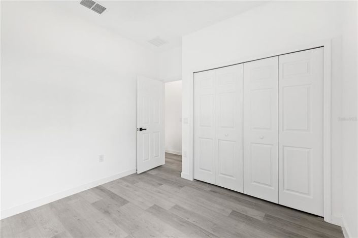 Image No.26-4 Bed Property for sale